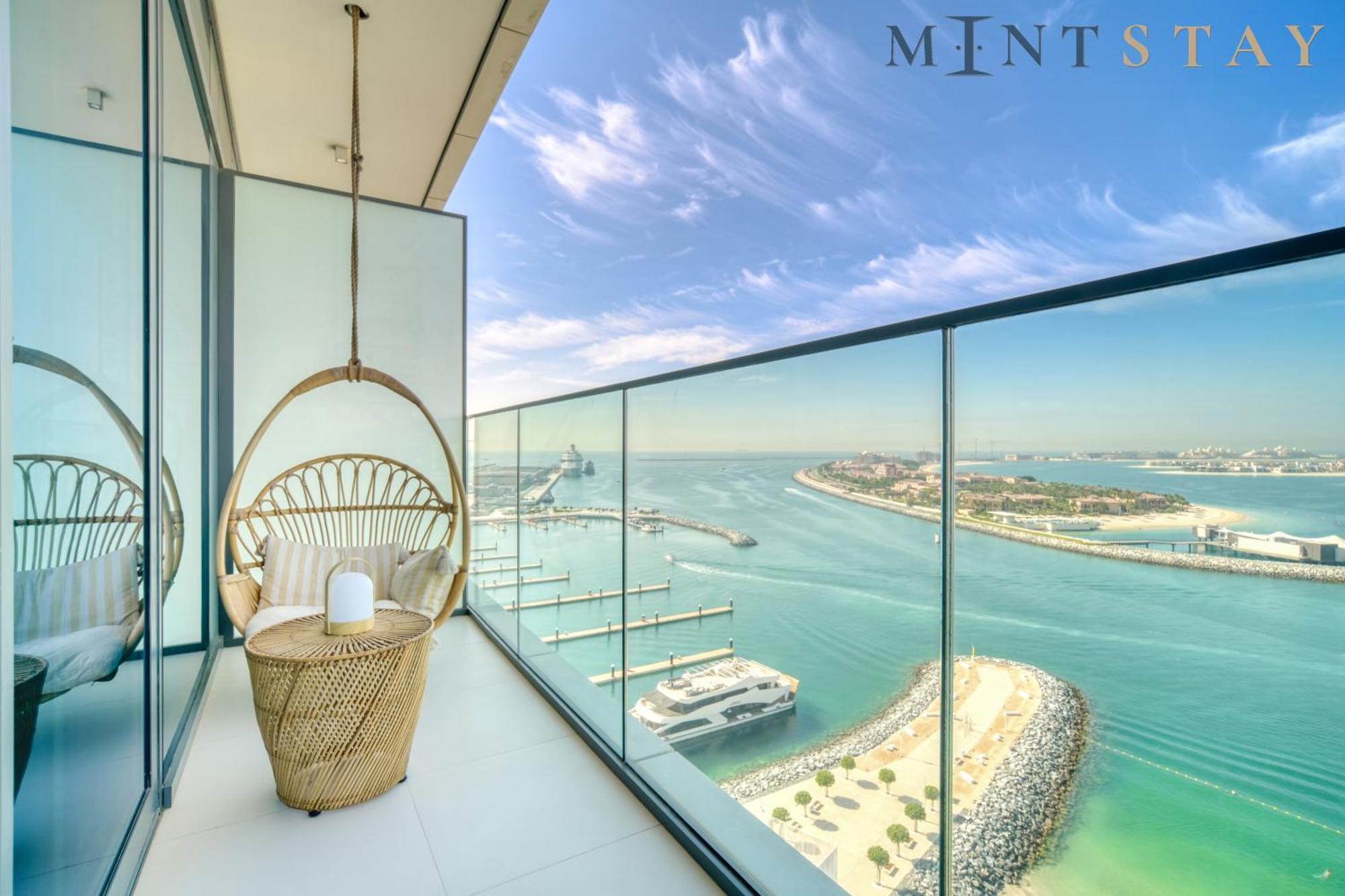 Mint - Vista 1 Emaar Beachfront * Dubai